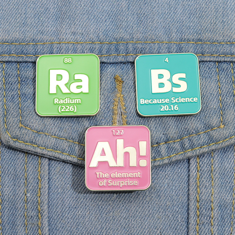 Science Enamel Pin Test Tube D - مراجعة Science Experiment وسعره