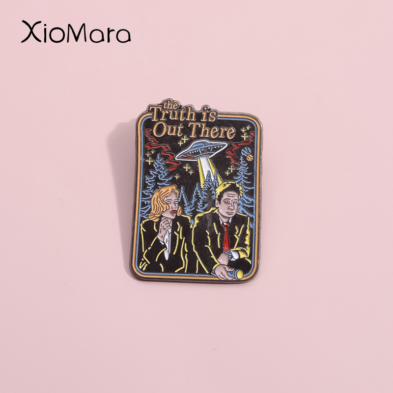 Science Film UFO Enamel Pins C - مراجعة Science Buddies وسعره