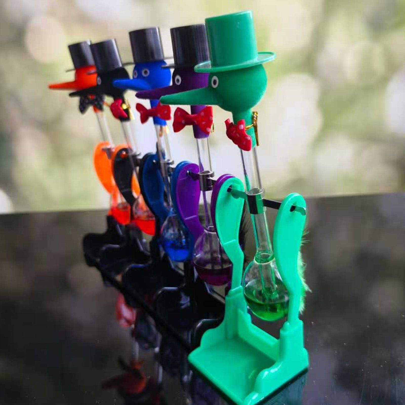 Perpetual Motion Bobbing Glass - مراجعة Science Bob وسعره